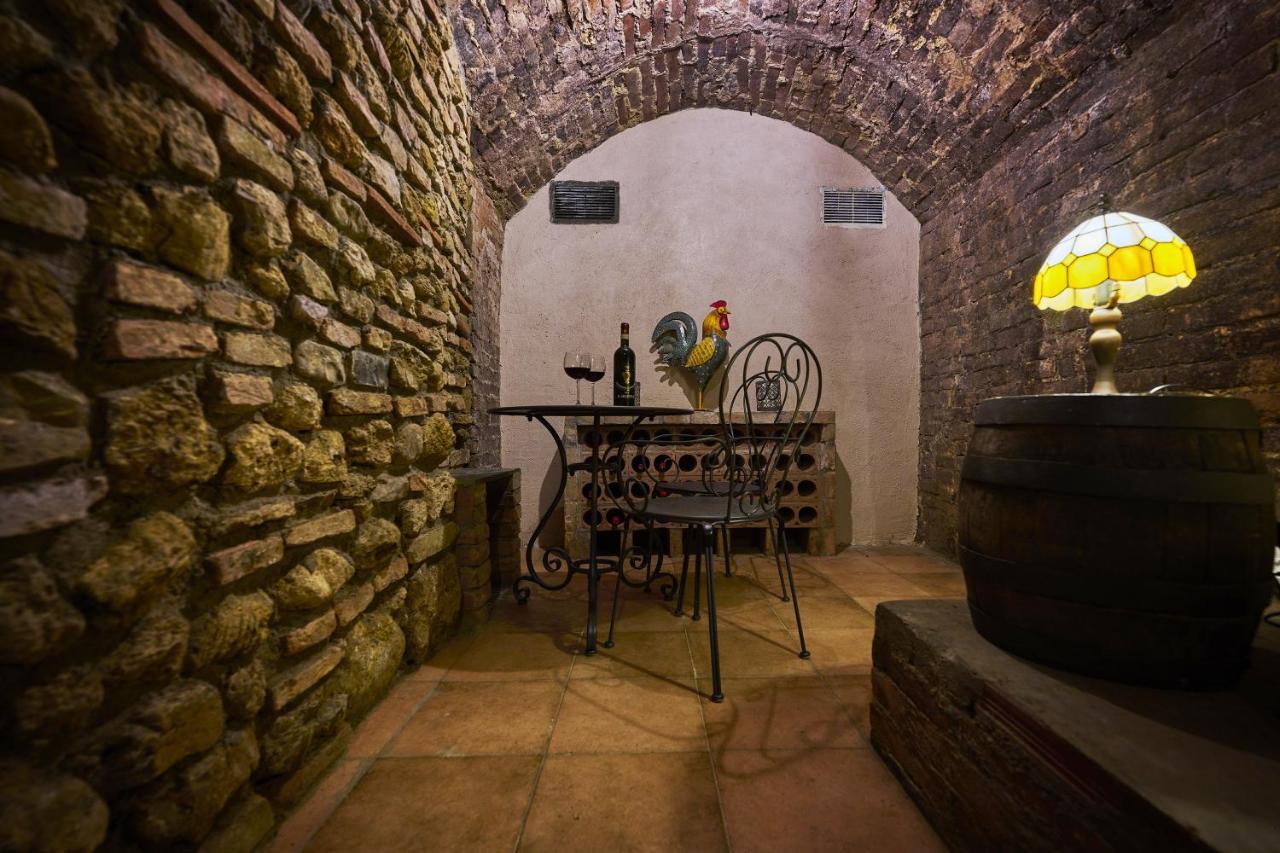La Tavernetta Di Alessia Apartment Siena Ngoại thất bức ảnh